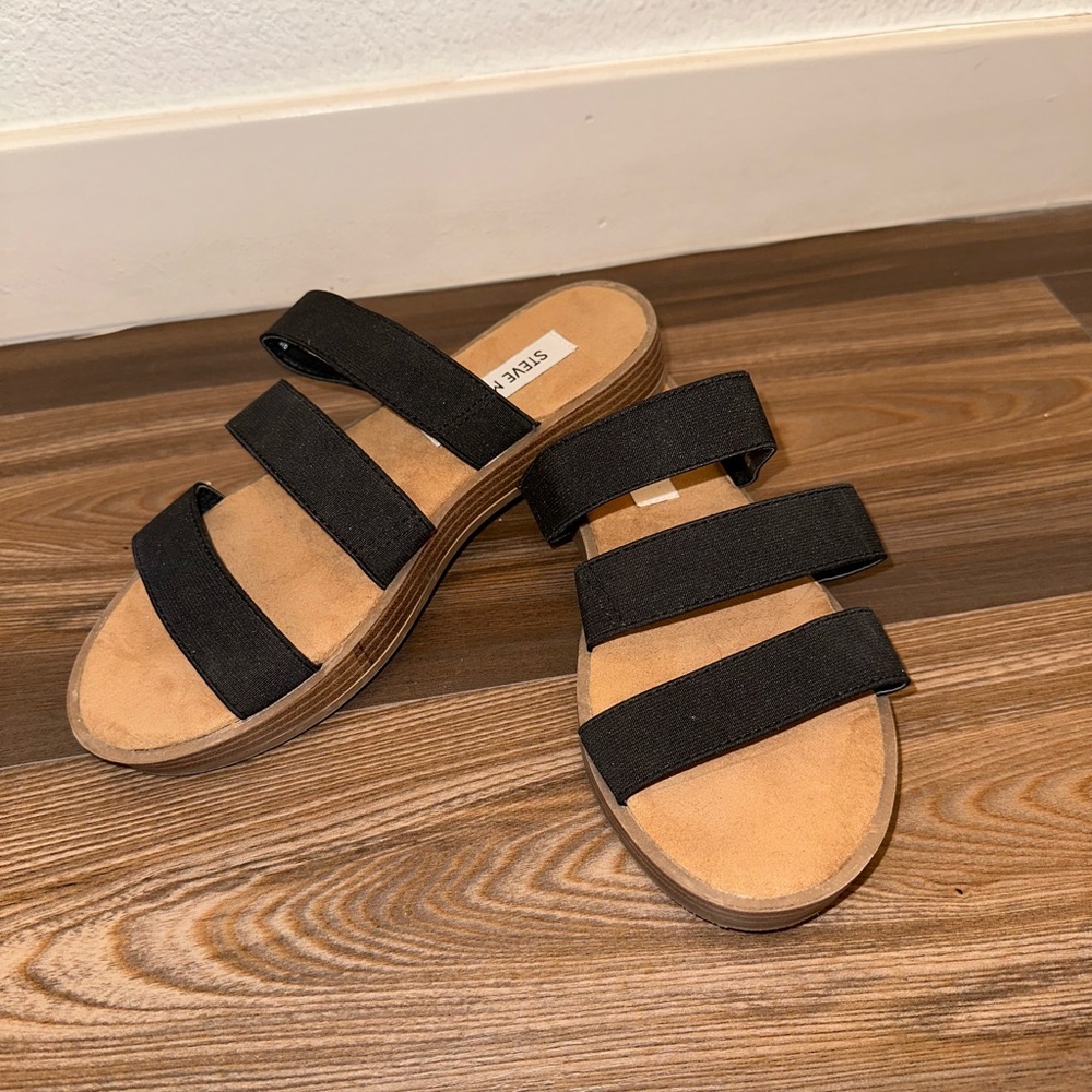 Steve Madden sandals